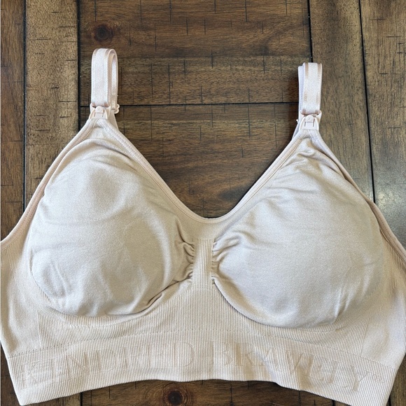Kindred Bravely Other - Kindred Bravely Soft Cream Nursing Bra